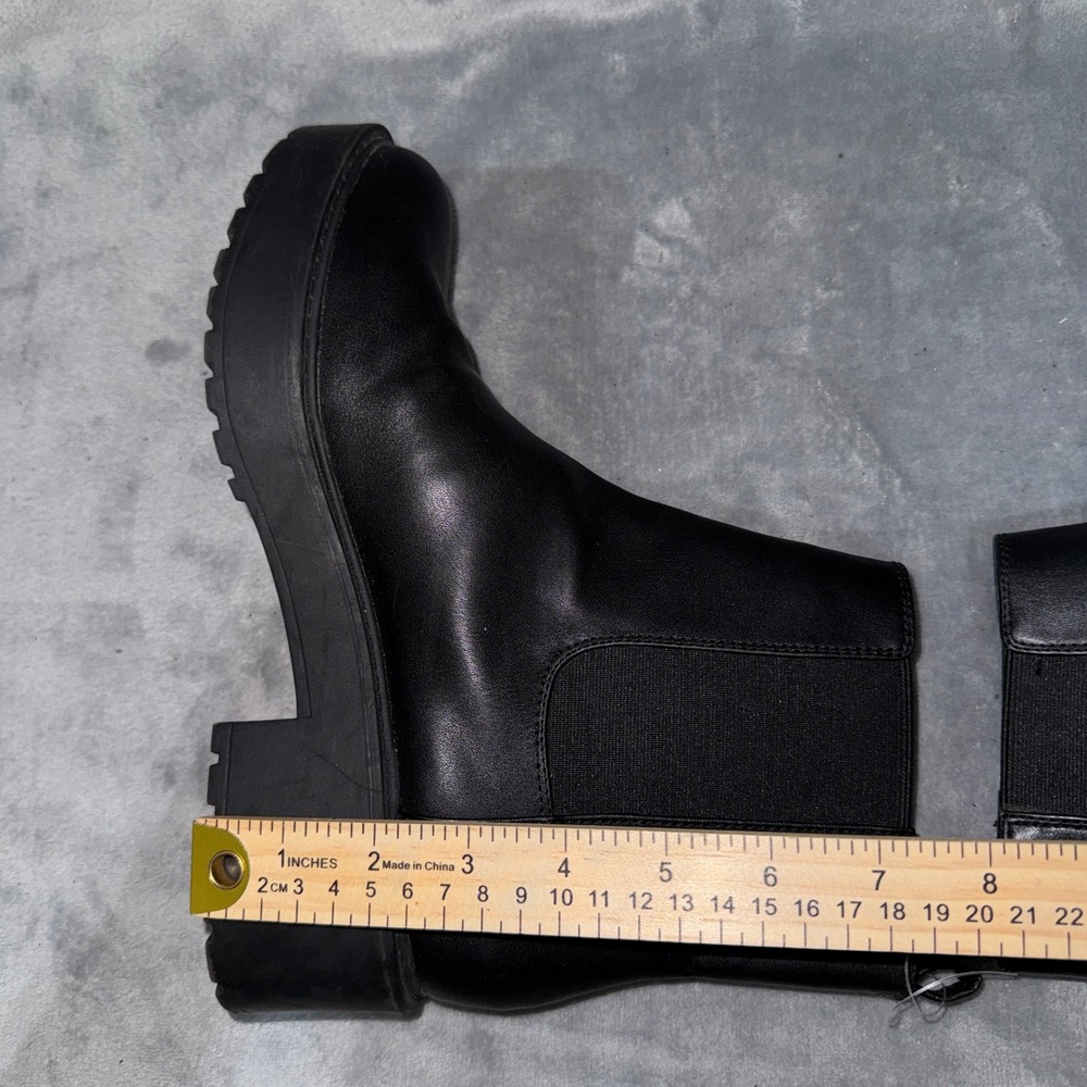 American Eagle Women Chelsea Platform Ankle Boots 9 Black Faux Leather Lug Sole - Picture 6 of 7